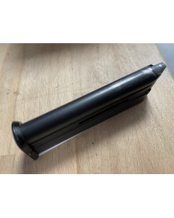 Chargeur d'occasion...